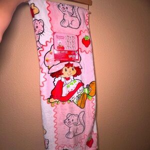 Strawberry Shortcake Pink Throw Blanket